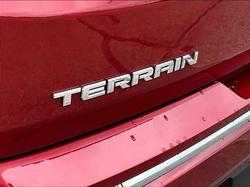 Used 2019 GMC Terrain Denali w/ Advanced Safety Package AWD/4WD image 26