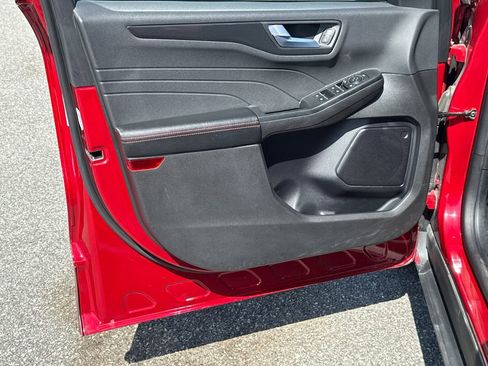 Used 2024 Ford Escape ST-Line image 10