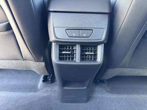 New 2026 Chevrolet Equinox RS w/ Convenience Package III FWD image 30