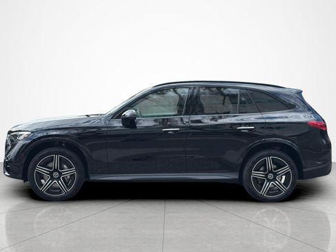 New 2026 Mercedes-Benz GLC 300 image 2
