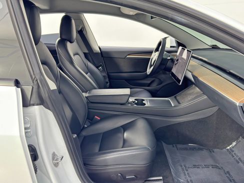 Used 2022 Tesla Model 3 image 15