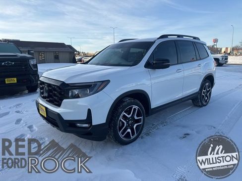 Used 2023 Honda Passport Elite image 1