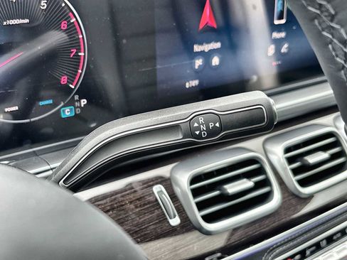 New 2026 Mercedes-Benz GLS 450 4MATIC image 23