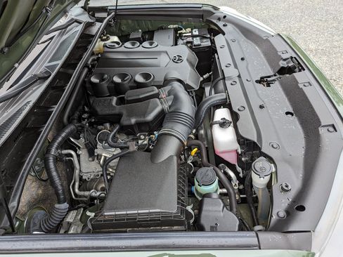 Used 2022 Toyota 4Runner Trail Special Edition image 46