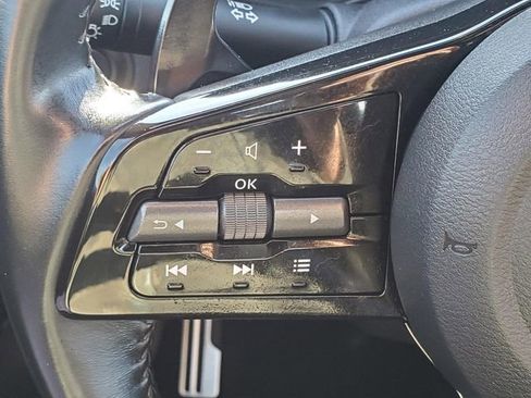 Certified 2024 Nissan Z Performance w/ Floor Mat Package image 17