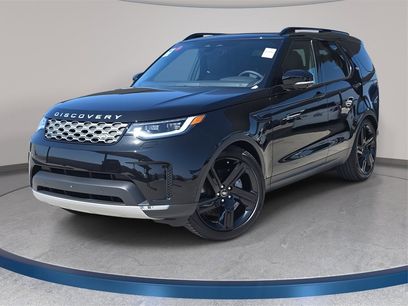 New 2025 Land Rover Discovery S
