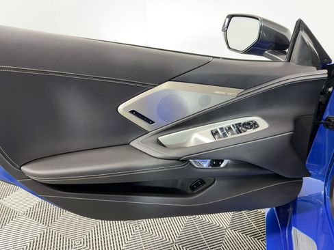 Used 2023 Chevrolet Corvette 2LT image 15