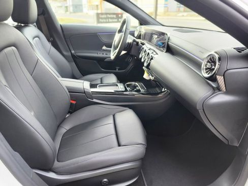 New 2025 Mercedes-Benz CLA 250 4MATIC image 12