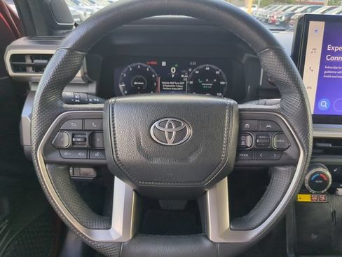 Used 2024 Toyota Tacoma TRD Off-Road w/ TRD Off Road Upgrade Package AWD/4WD image 33