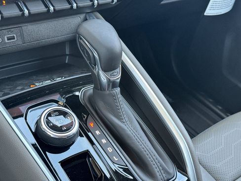 New 2026 Chevrolet Colorado ZR2 w/ ZR2 Bison Edition image 23