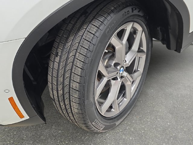 Used 2022 BMW X4 xDrive30i w/ Parking Assistance Package AWD/4WD image 30