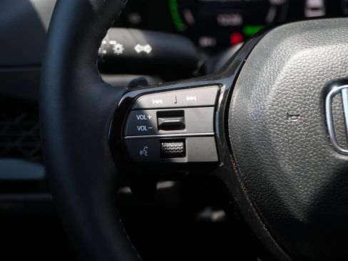 Used 2025 Honda Accord Touring image 21