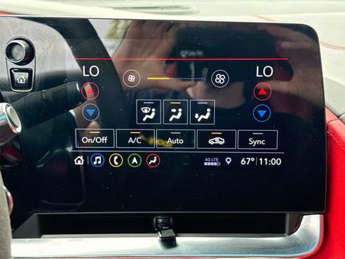 Used 2020 Chevrolet Corvette Stingray Preferred Cpe w/ 2LT Preferred Equipment Group RWD image 30