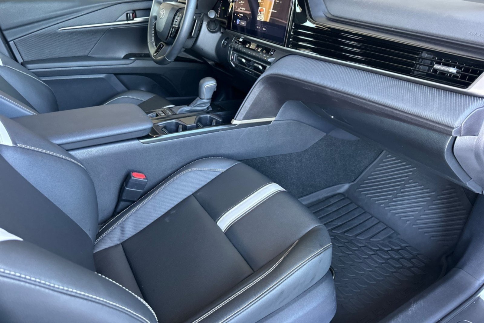 Certified 2026 Toyota Camry SE w/ Multimedia Upgrade Package FWD image 14