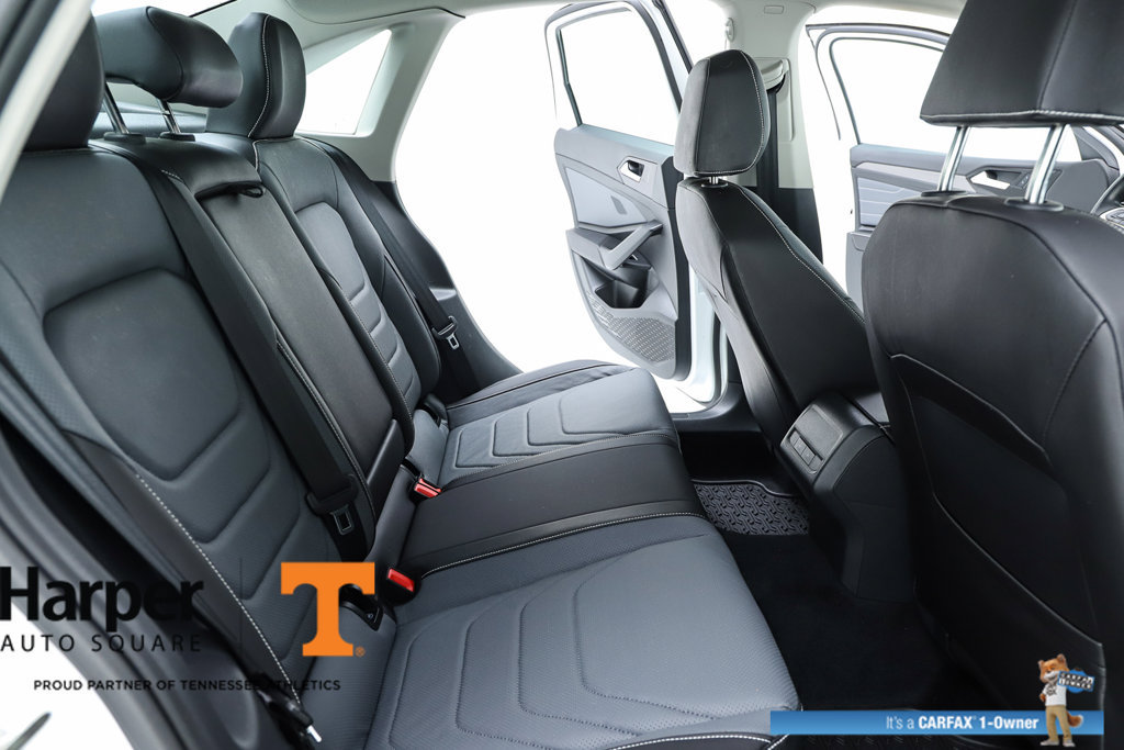 Used 2025 Volkswagen Jetta SEL FWD image 36