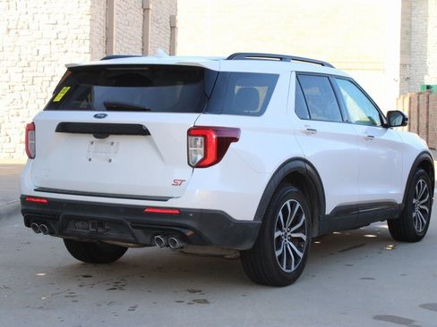 Used 2020 Ford Explorer ST w/ Premium Technology Package image 3