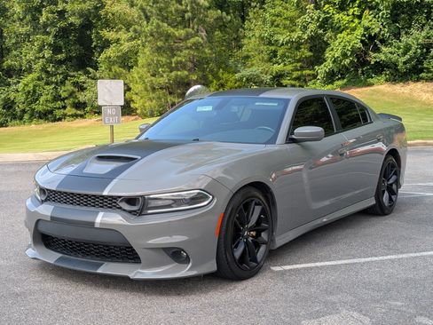 Used 2019 Dodge Charger Scat Pack w/ Stars & Stripes Edition RWD image 5