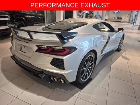 Used 2026 Chevrolet Corvette Stingray Coupe RWD image 15
