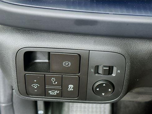 Used 2024 Hyundai Ioniq 6 SEL image 17