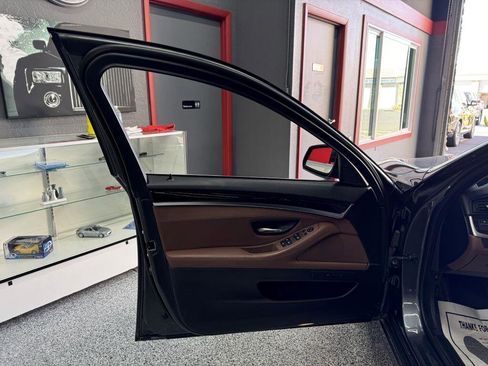 Used 2015 BMW 528i Sedan image 9