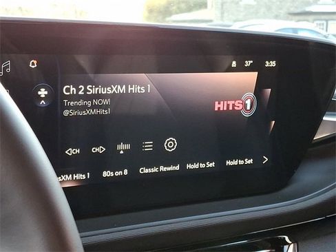 Used 2025 Buick Envista Sport Touring w/ Convenience I Package image 17