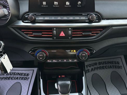 Used 2019 Kia Forte S w/ S Premium Package image 15