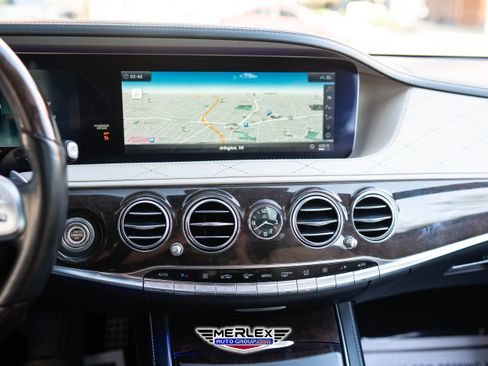 Used 2018 Mercedes-Benz S 560 4MATIC Sedan image 29