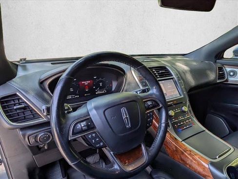 Used 2019 Lincoln Nautilus Reserve w/ Ultimate Package AWD/4WD image 10