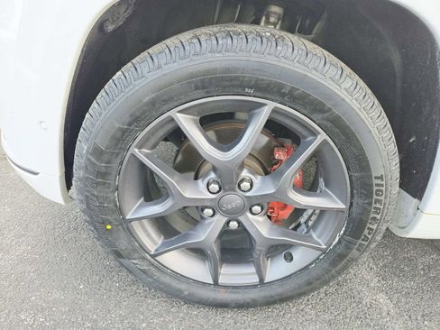 Used 2020 Jeep Grand Cherokee Limited X image 20