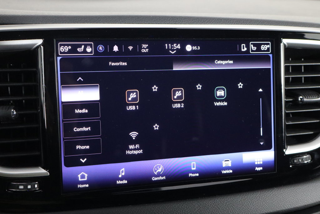 Used 2025 Chrysler Pacifica Select FWD image 41