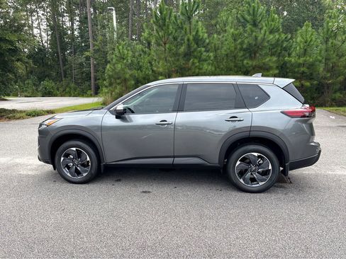 New 2026 Nissan Rogue SV image 31