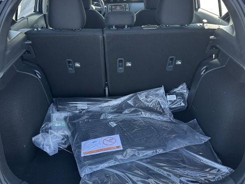 New 2025 Nissan Kicks Play S image 22