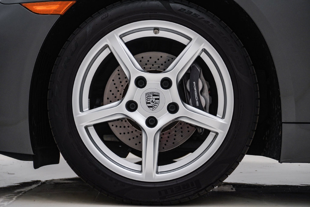 Used 2021 Porsche 718 Cayman RWD image 13