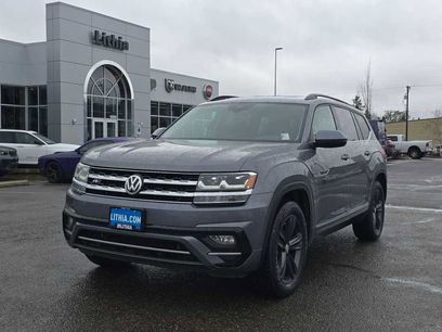 Used 2020 Volkswagen Atlas SE w/ Towing Package