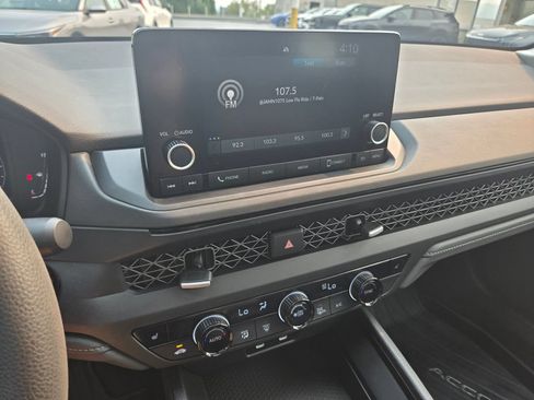 Used 2024 Honda Accord EX image 26