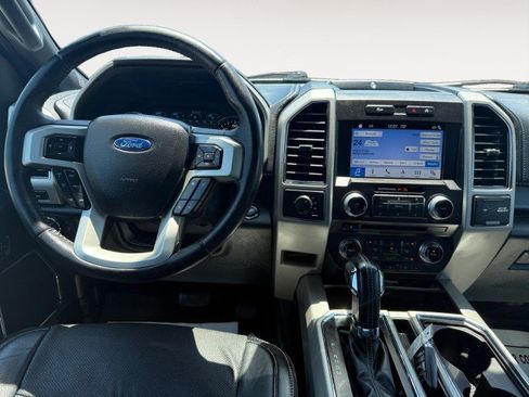 Used 2018 Ford F150 Lariat AWD/4WD image 6