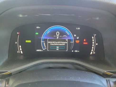 Used 2025 Toyota Camry SE image 23