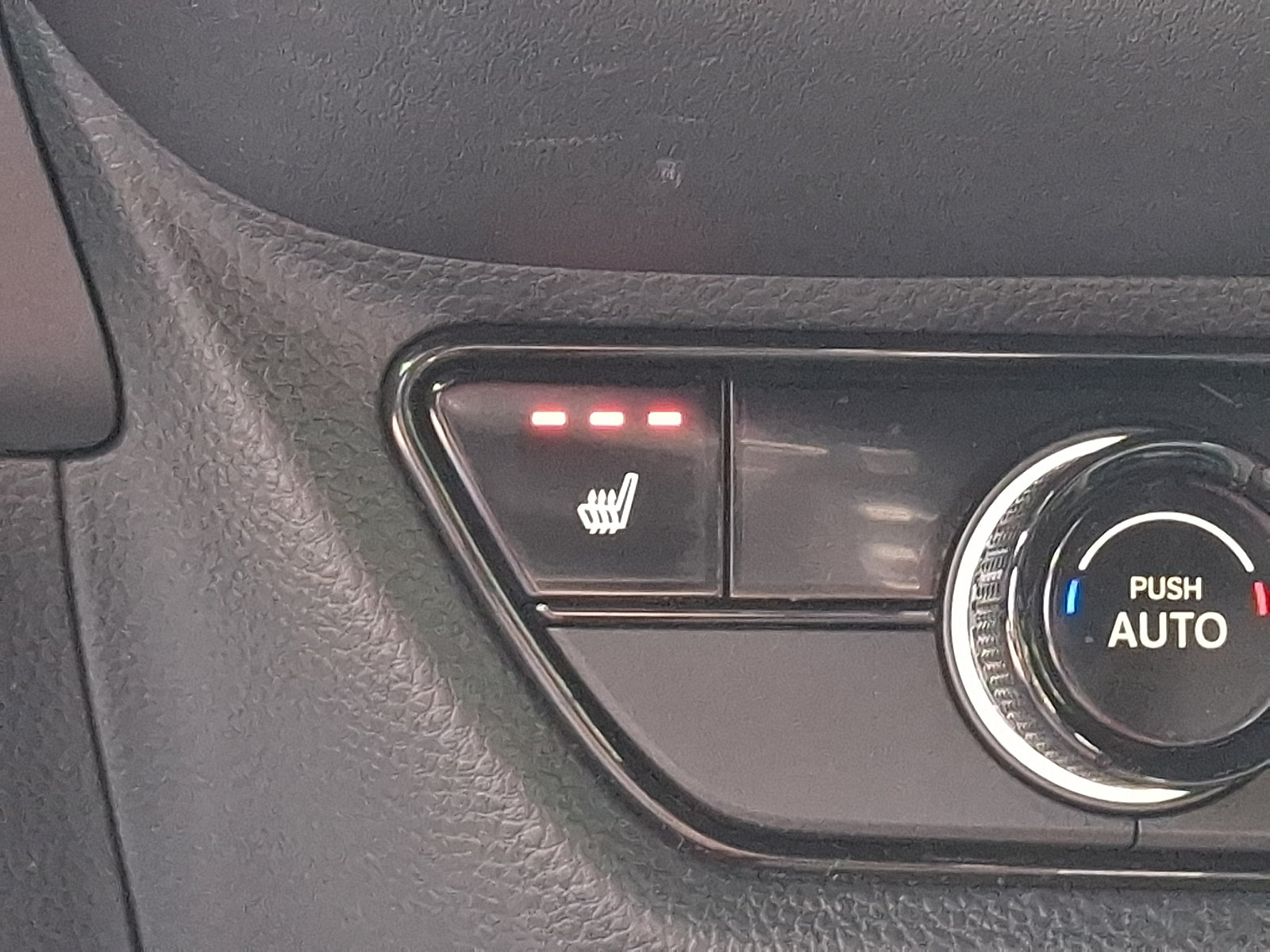 Used 2024 Honda HR-V Sport image 25
