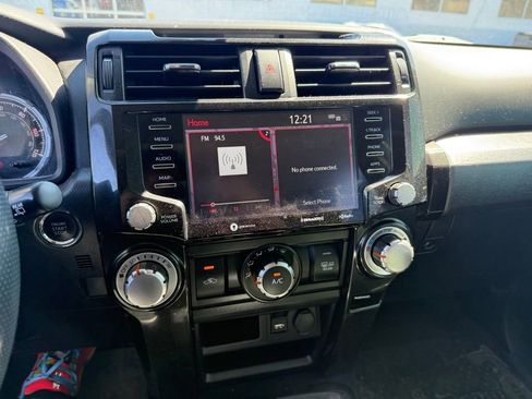 Used 2021 Toyota 4Runner TRD Off-Road Premium w/ Moonroof Package image 8