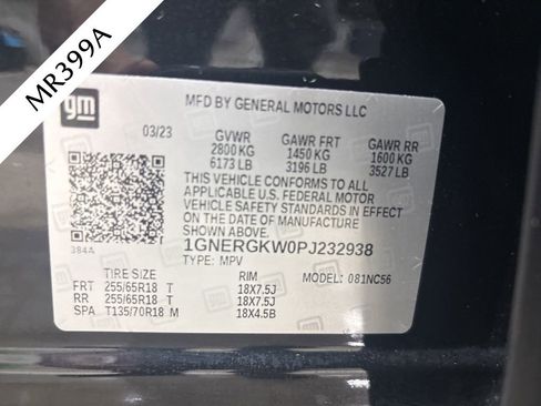 Used 2023 Chevrolet Traverse LT image 32