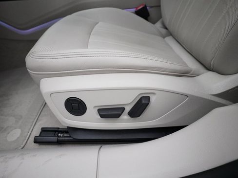 Used 2024 Audi A7 3.0T Premium Plus image 17