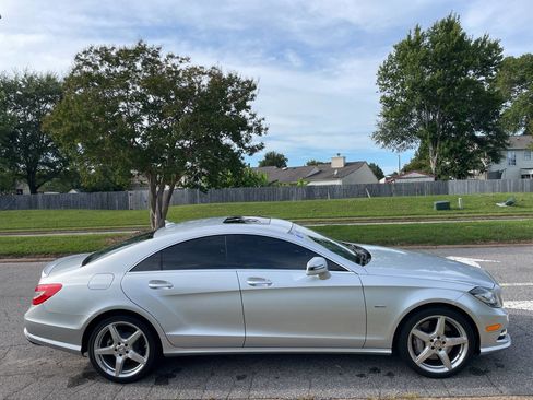 Used 2012 Mercedes-Benz CLS 550 4MATIC image 7