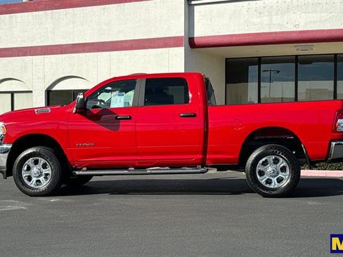 Used 2024 RAM 2500 Big Horn w/ Bed Utility Group image 7