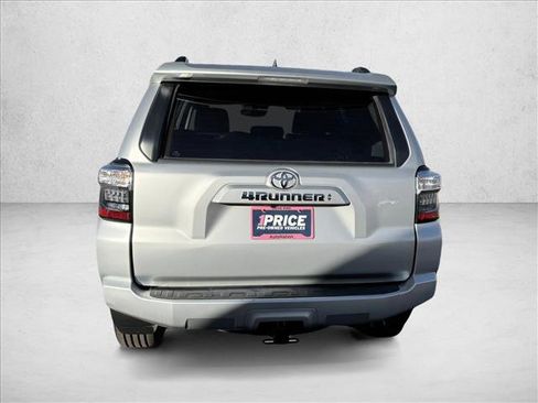 Used 2024 Toyota 4Runner SR5 image 6
