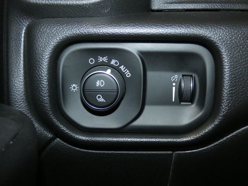 Used 2025 RAM 2500 Tradesman AWD/4WD image 19