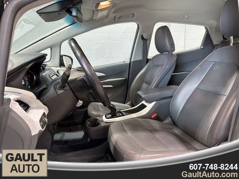 Used 2019 Chevrolet Bolt Premier w/ Infotainment Package image 13