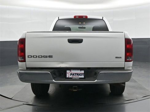 Used 2004 Dodge Ram 1500 Truck SLT image 5
