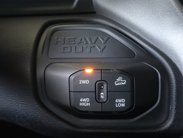 Used 2025 RAM 2500 Big Horn AWD/4WD image 42