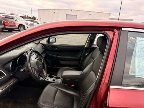 Used 2017 Subaru Legacy 2.5i Limited image 4