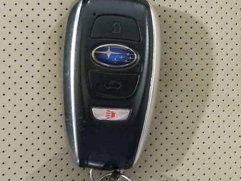 Used 2018 Subaru Outback 2.5i Limited image 32